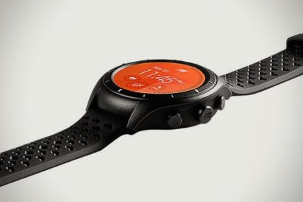 New Balance анонсировала новые смарт-часы RunIQ, разработанные для бегунов New-Balance-RunIQ-Watch-2017-photo-2-436x291
