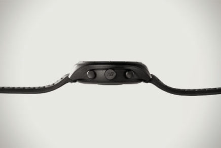 New Balance анонсировала новые смарт-часы RunIQ, разработанные для бегунов New-Balance-RunIQ-Watch-2017-photo-4-436x291