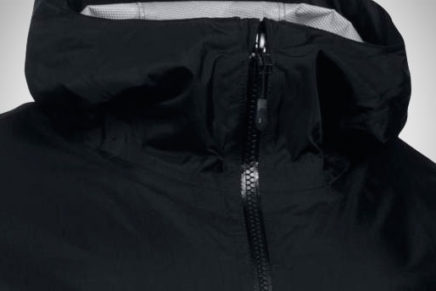UA Storm Surge Waterproof и UA Storm Bora Jacket - водостойкие куртки от Under Armour Under-Armour-Storm-Surge-Waterproof-Storm-Bora-Jacket-2017-photo-2-436x291