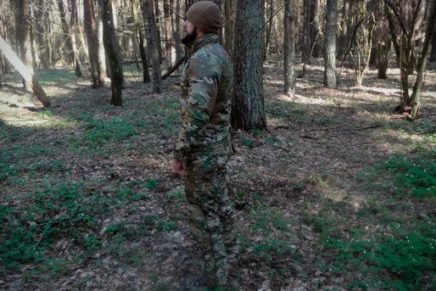 Знакомство с ветрозащитным комплектом одежды Beyond Clothing A4 Axios Wind Beyond-Clothing-A4-Axios-Wind-Review-2017-photo-2-436x291