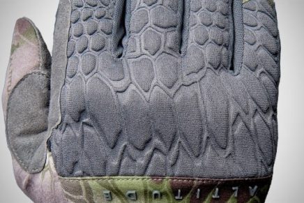 Kryptek расширила линейку охотничьей одежды Altitude моделью перчаток Tora Glove Kryptek-Tora-Glove-Altitude-2017-photo-2-436x291