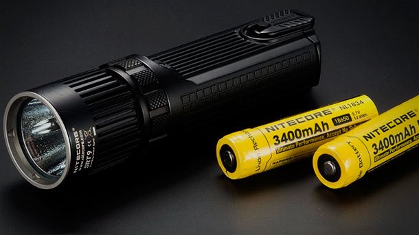 Nitecore-SRT9-Flashlight-2017-photo-4