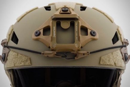 Revision-Caiman-Carbon-Bump-Helmet-2017-photo-4-436x291