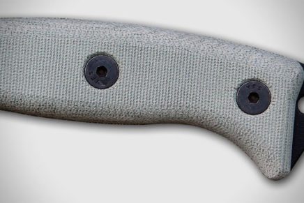 ESEE-Junglas-II-Knife-2017-photo-3-436x291