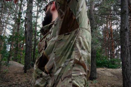 Предварительный обзор компактной и лёгкой ветровки Helikon-Tex Windrunner Windshirt Helikon-Tex-Windrunner-Lightweight-Windshirt-Review-2017-photo-10-436x291