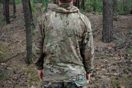 Предварительный обзор компактной и лёгкой ветровки Helikon-Tex Windrunner Windshirt Helikon-Tex-Windrunner-Lightweight-Windshirt-Review-2017-photo-2-436x291