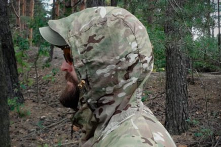 Предварительный обзор компактной и лёгкой ветровки Helikon-Tex Windrunner Windshirt Helikon-Tex-Windrunner-Lightweight-Windshirt-Review-2017-photo-8-436x291