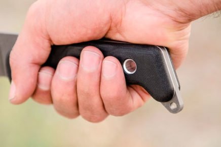 TOPS Knives выпустила большой и широкий рабочий нож-мачете TOPS Yacare 10.0 TOPS-Yacare-10-Knife-2017-photo-4-436x291