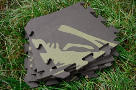 Подробный обзор сборного коврика-пазла для чистки оружия GearLab Cleaning Puzzle Mat Gear-Lab-Cleaning-Puzzle-Mat-Review-2017-photo-3-436x291