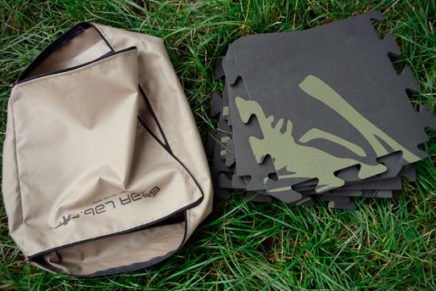 Подробный обзор сборного коврика-пазла для чистки оружия GearLab Cleaning Puzzle Mat Gear-Lab-Cleaning-Puzzle-Mat-Review-2017-photo-4-436x291