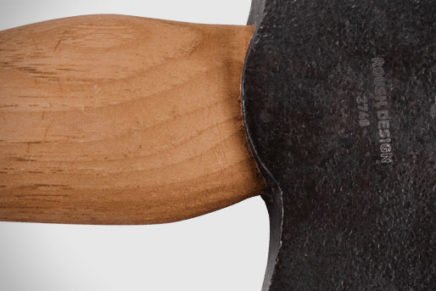 CRKT-Packr-Axe-2018-photo-4-436x291