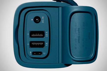 Romeo Systems представила портативное зарядное устройство с емкостью в 86Wh Romeo-Saber-High-Power-Portable-Charger-2017-photo-4-436x291