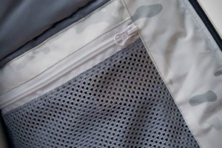 Carinthia отправила в продажу утеплённую куртку MIG 3.0 в камуфляже MultiCam Alpine Carinthia-MIG-3-MultiCam-Alpine-2017-photo-4-436x291