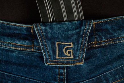 Clawgear выпустила серию повседневных джинсов с тактическим уклоном Clawgear-Blue-Denim-Tactical-Jeans-2017-photo-3-436x291