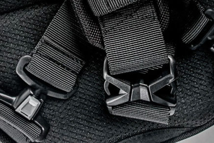 Code Of Bell представила универсальные повседневные сумки X-PAK One и X-PAK Pro Code-Of-Bell-Carrywear-X-PAK-One-X-PAK-Pro-Bag-2018-photo-6-436x291