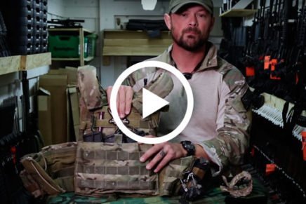 How-a-Navy-SEAL-sets-up-his-Body-Armor-Video-2017-photo-1