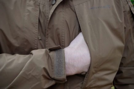 Ознакомительный обзор водостойкой военно-тактической куртки Pentagon Monsoon Jacket Pentagon-Monsoon-Jacket-Review-2017-photo-14-436x291