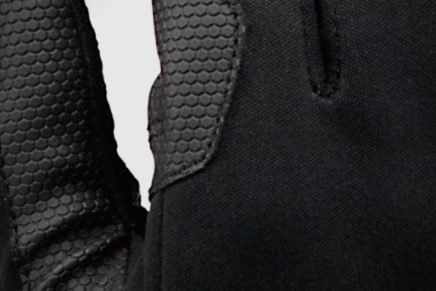 HWI-WTS-100-Winter-Touchscreen-Glove-2017-photo-4-436x291