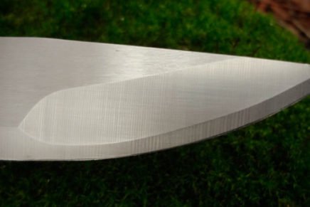 Первые впечатления от утилитарного походного ножа Light My Fire Swedish FireKnife Light-My-Fire-Swedish-FireKnife-Review-2017-photo-4-436x291