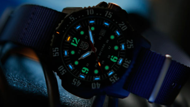 Luminox-Carbon-SEAL-3803-Watch-2018-photo-1