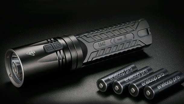 Nitecore-EA42-Explorer-Flashlight-2018-photo-3