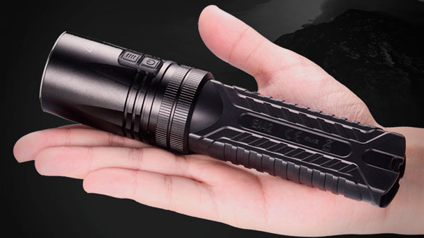 Nitecore-EA42-Explorer-Flashlight-2018-photo-4