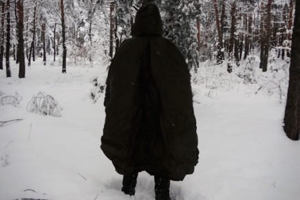 Ознакомительный обзор утеплённого пончо-лайнера Snugpak Insulated Poncho Liner Snugpak-Poncho-Liner-Review-2018-photo-12-436x291