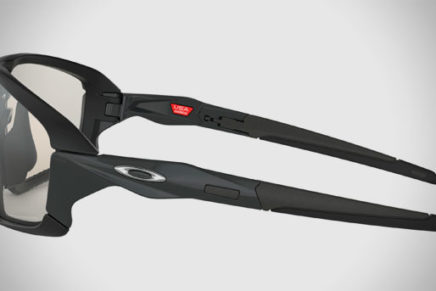 Oakley-Field-Jacket-Sunglasses-2018-photo-3-436x291