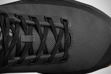 salomon men's acro hiking trainers