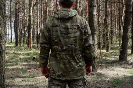 Первый ознакомительный обзор ветровки серии A.T.A.K.A. Contractor Compact Windliner ATAKA-Contractor-Compact-Windliner-Jacket-Review-2018-photo-2-436x291