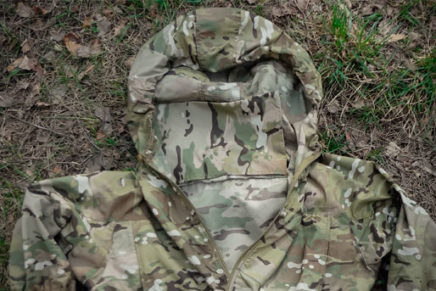 Первый ознакомительный обзор ветровки серии A.T.A.K.A. Contractor Compact Windliner ATAKA-Contractor-Compact-Windliner-Jacket-Review-2018-photo-23-436x291