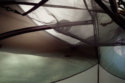 Знакомство с универсальной двухместной туристической палаткой Marmot Earlylight 2P Marmot-Earlylight-2P-Tent-Review-2018-photo-22-436x291