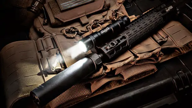 Surefire-M600DF-Scout-Light-2018-photo-1