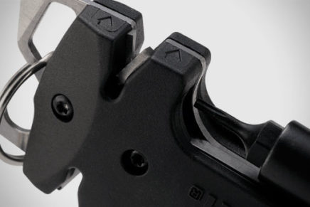 Blade-Show-2018-CRKT-KMT-2018-photo-2-436x291