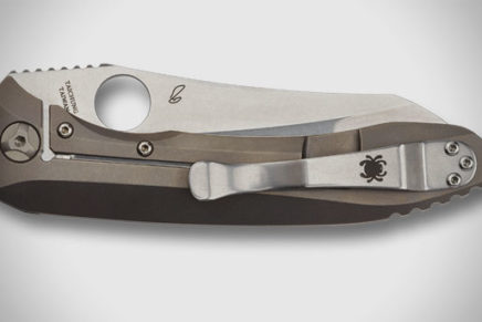 Blade-Show-2018-Spyderco-Paysan-Folding-Knife-2018-photo-3-436x291