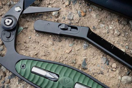 Blade-Show-2018-V-Nives-CRAB-Tool-2018-photo-2-436x291