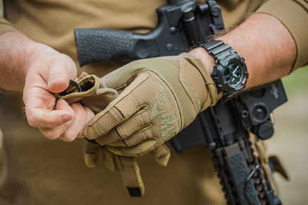 Helikon-Tex вывела на рынок три новые серии военно-тактических перчаток Helikon-Tex-Tactical-Gloves-2018-photo-7-436x291