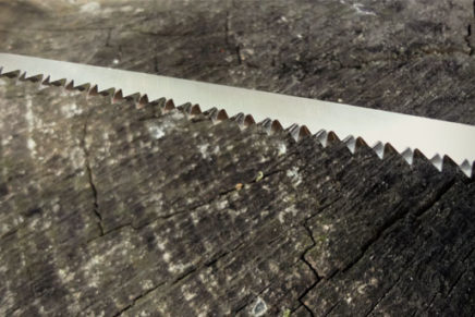 Детальное знакомство с многофункциональным складным ножом RUIKE Trekker LD43 Ruike-Trekker-LD43-Folding-Knife-Review-2018-photo-19-436x291