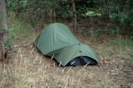 Ознакомительный обзор универсальной одноместной походной палатки Snugpak Ionosphere Snugpak-Ionosphere-Tent-Review-2018-photo-2-436x291