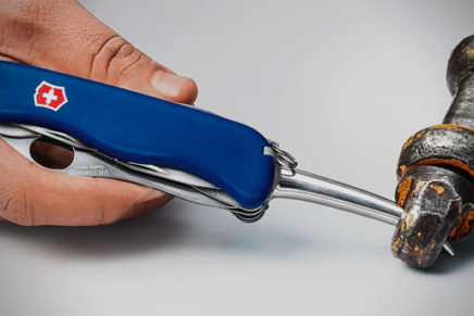 Марка Victorinox недавно выпустила новый складной боцманский нож Skipper Pro Victorinox-Skipper-Pro-Folding-Knife-2018-photo-4-436x291