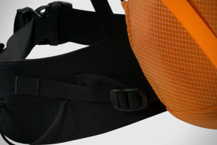 Arc’teryx анонсировала на 2019 год новый альпинистский рюкзак Alpha AR 35 Backpack Arcteryx-Alpha-AR-35-Backpack-2019-photo-6-436x291