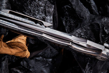 We-Knife-Tyche-811-Folding-Knife-2018-photo-3-436x291