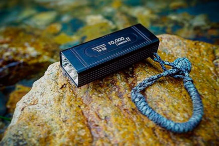 Nitecore анонсировала скорый выход в продажу мощного фонаря TM10K Tiny Monster Nitecore-TM10K-Tiny-Monster-2018-photo-2-436x291