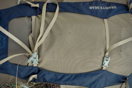 Детальное знакомство с лёгким походным рюкзаком Granite Gear Crown2 60L Pack Granite-Gear-Crown2-60L-Pack-Review-2018-photo-24-436x291