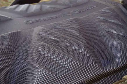 Детальное знакомство с лёгким походным рюкзаком Granite Gear Crown2 60L Pack Granite-Gear-Crown2-60L-Pack-Review-2018-photo-9-436x291