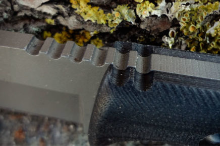 SR-017-Fixed-Blade-Knife-Review-2018-photo-4-436x291