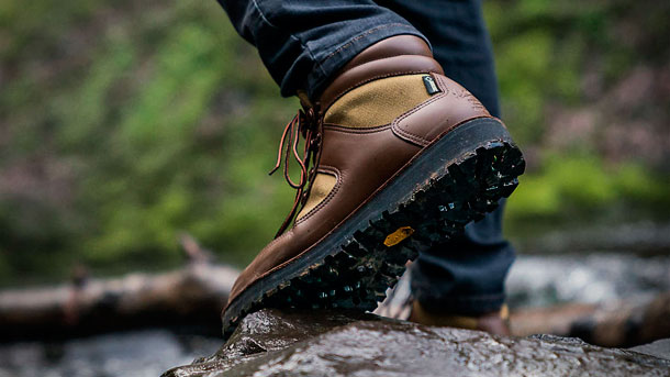 Danner-Feather-Light-Revival-Boots-2018-photo-4