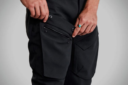 Vollebak выпустил новые утилитарные полевые брюки со сроком службы не менее 100 лет Vollebak-100-Year-Pants-2018-photo-8-436x291