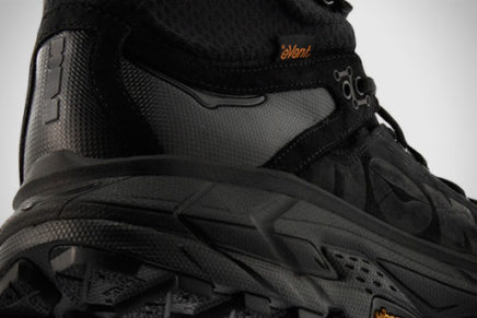 Hoka One One выпустила вторую версию Tor Ultra Hi WP в полностью черном цвете Hoka-One-One-Tor-Ultra-Hi-2-WP-Boots-2018-photo-4-436x291