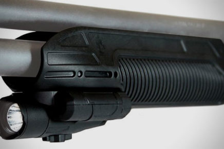 Adaptive Tactical анонсировала новое цевье для ружей марок Mossberg и Remington Adaptive-Tactical-EX-Performance-Tactical-Light-Forend-2019-photo-6-436x291